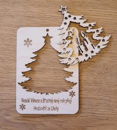 Vánoční přání s vyndávací ozdobou -stromeček se svíčkami