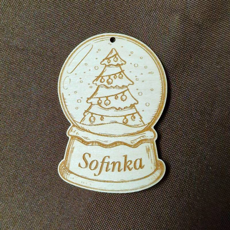 Vánoční dekorace Sněhová koule - Stromeček s vlastním  jménem nebo nápisem