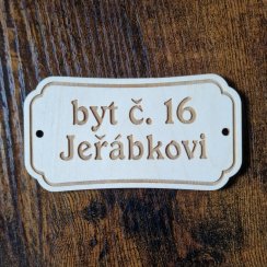 Jmenovka na dveře dřevěná lakovaná