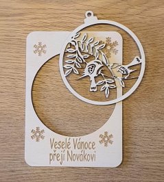Vánoční přání s vyndávací ozdobou - baňka s ptáčky