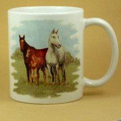 Hrnček Tri kone na pastve