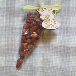 Arašídy v cukru s talismanem pro štěstí zdarma