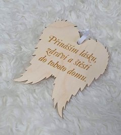 Krídla anjela prinášam lásku